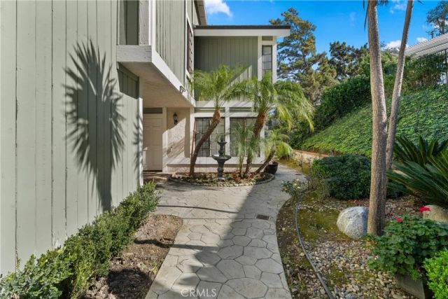5810 E Mountain Loop, Anaheim, CA 92807