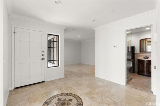 5810 E Mountain Loop, Anaheim, CA 92807