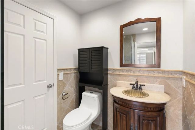 5810 E Mountain Loop, Anaheim, CA 92807