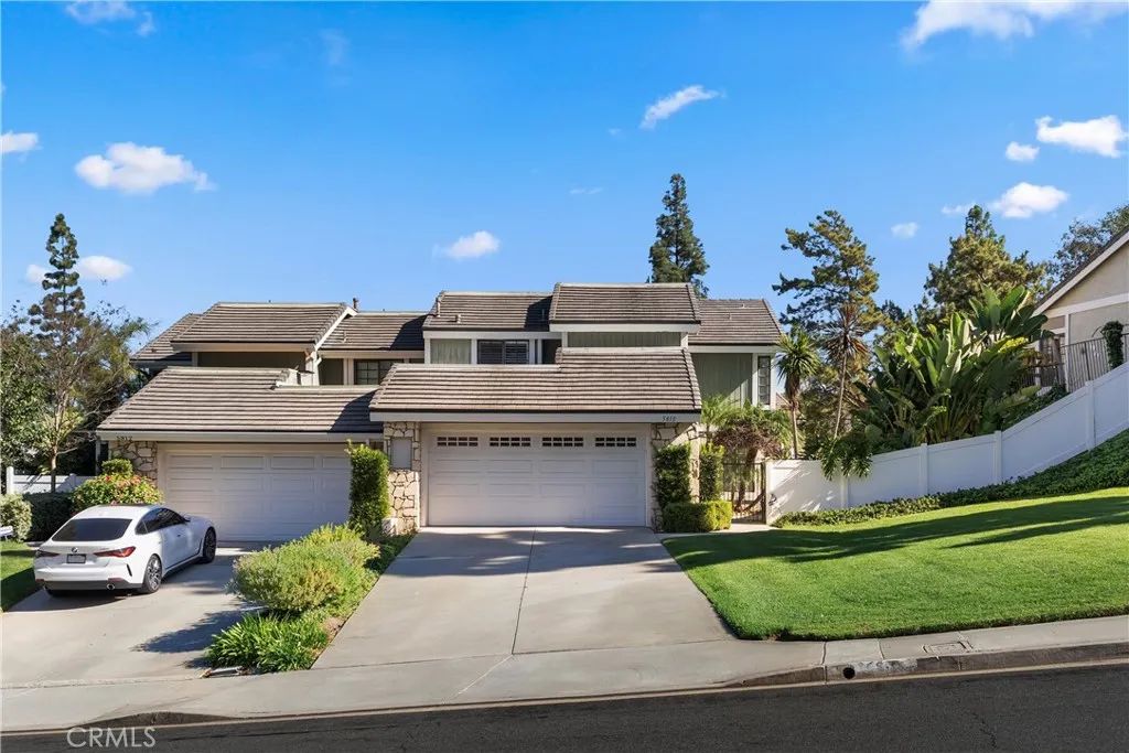 5810 E Mountain Loop, Anaheim, CA 92807