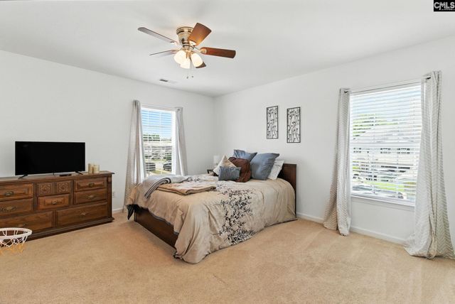 126 Red Pine Dr, Lexington, SC 29073