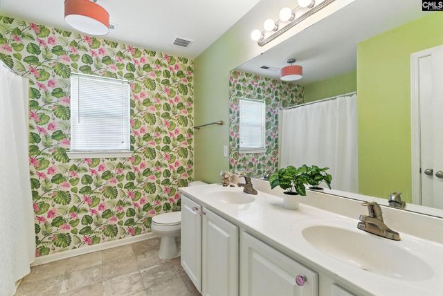 126 Red Pine Dr, Lexington, SC 29073