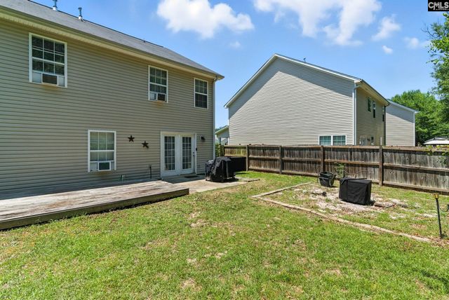 126 Red Pine Dr, Lexington, SC 29073