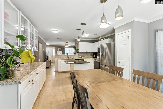 126 Red Pine Dr, Lexington, SC 29073