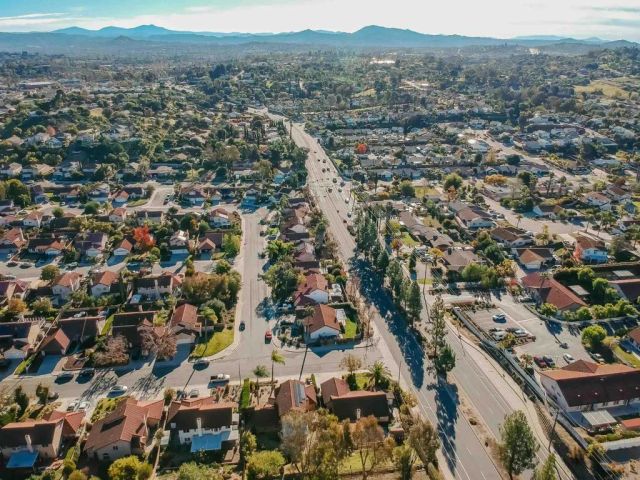 1715 Las Palmas Lane, Escondido, CA 92026