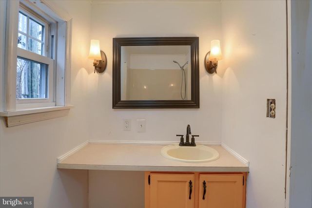 829 PINTAIL DR, Newport, PA 17074