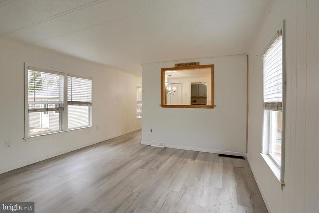 829 PINTAIL DR, Newport, PA 17074