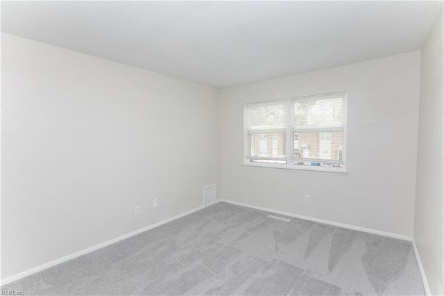 1232 Clydesdale LN, Virginia Beach, VA 23464