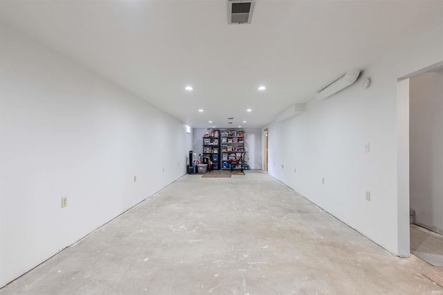 19444 Sunward Court, Goshen, IN 46528