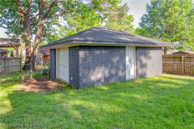 3117 S 56th Street, Fort Smith, AR 72903