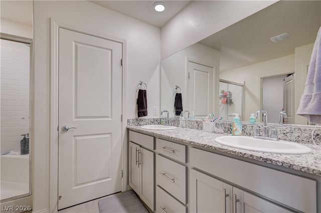 7617 Moore Creek Lane, North Las Vegas, NV 89084