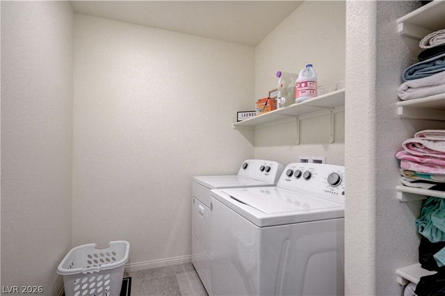 7617 Moore Creek Lane, North Las Vegas, NV 89084
