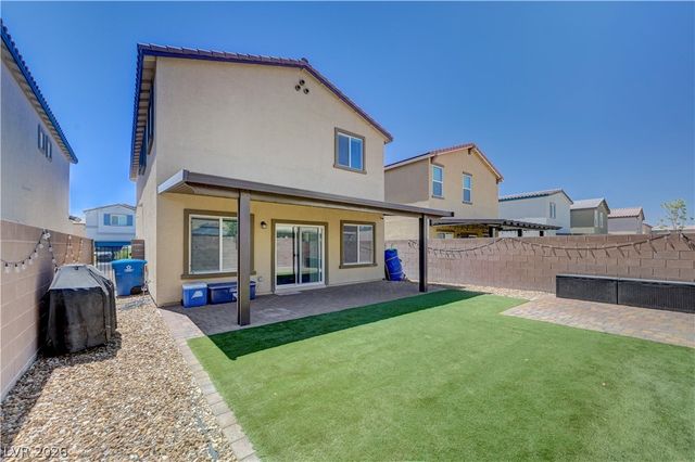 7617 Moore Creek Lane, North Las Vegas, NV 89084