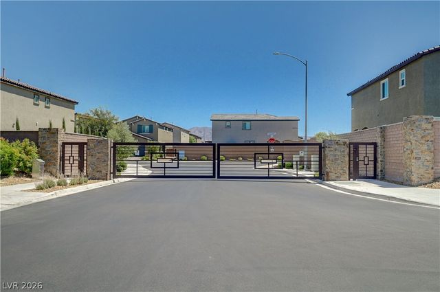 7617 Moore Creek Lane, North Las Vegas, NV 89084