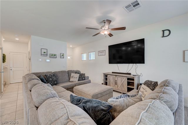 7617 Moore Creek Lane, North Las Vegas, NV 89084