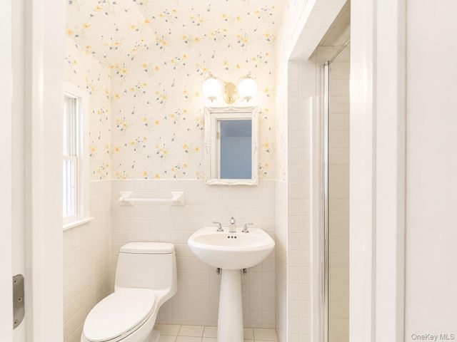 20 Priscilla Lane, Port Chester, NY 10573