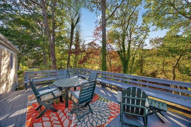 17 Cranberry Lane, East Falmouth, MA 02536