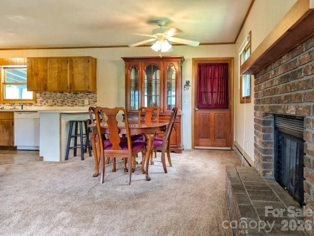 84 Stoney Ridge Loop, Maggie Valley, NC 28751