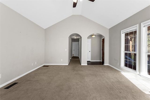 326 Twin Oaks Drive, Monroe, GA 30655