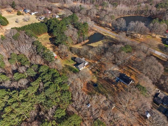 326 Twin Oaks Drive, Monroe, GA 30655