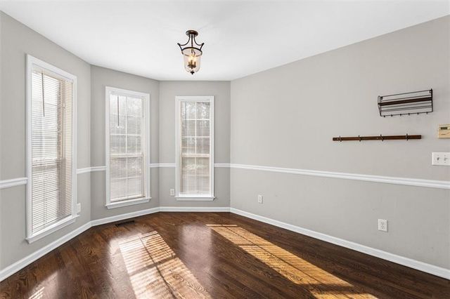 326 Twin Oaks Drive, Monroe, GA 30655