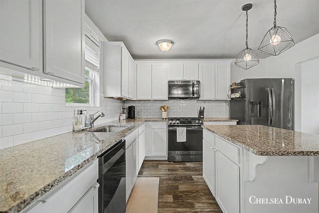 4887 Meadow Brown Drive, Hudsonville, MI 49426