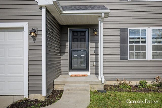 4887 Meadow Brown Drive, Hudsonville, MI 49426