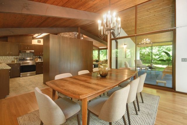 131 Nowell Farme Road, Carlisle, MA 01741