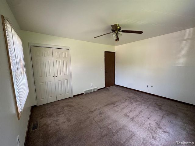 32520 Sutton Road, Chesterfield, MI 48047