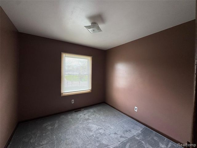 32520 Sutton Road, Chesterfield, MI 48047