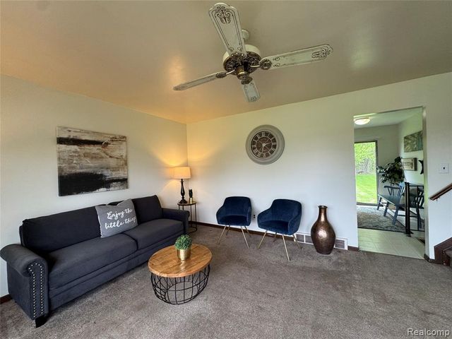 32520 Sutton Road, Chesterfield, MI 48047