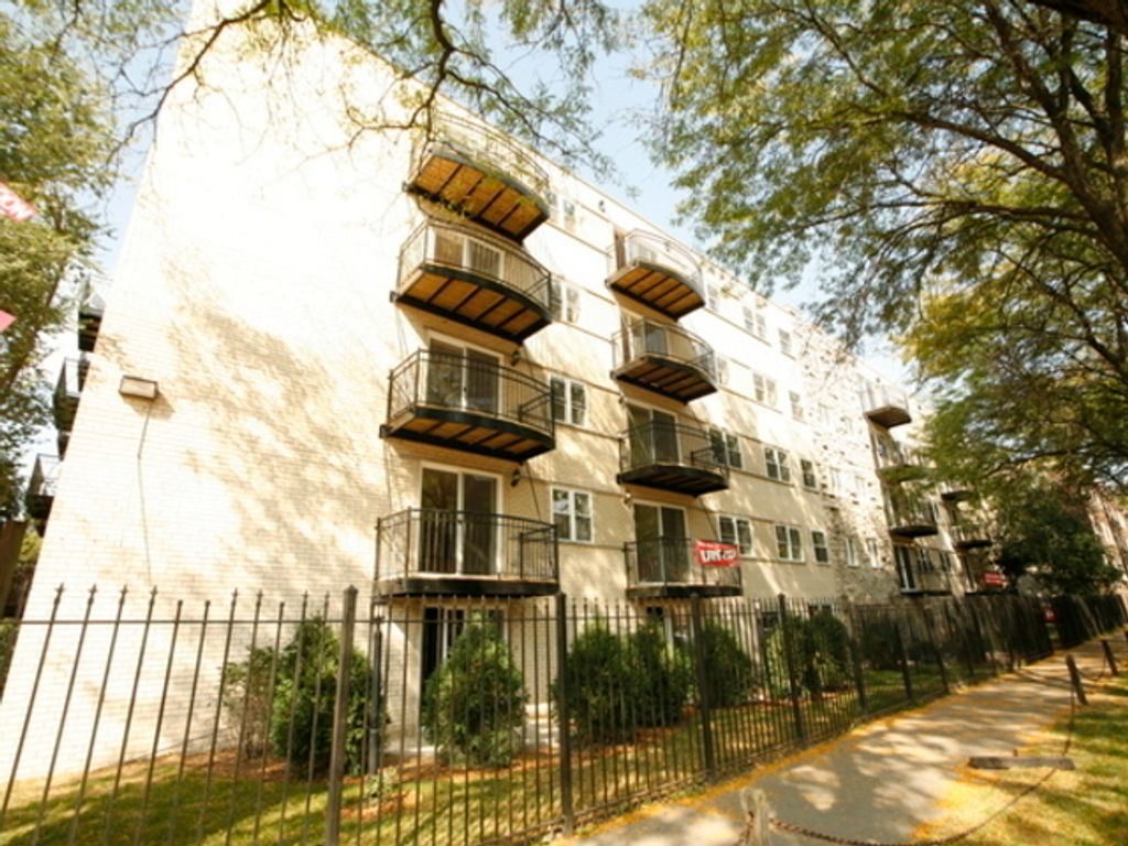 6954 N Greenview Avenue 511, Chicago, IL 60626