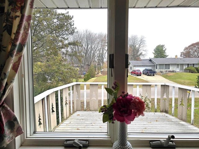 2740 S Nakoma Court, Beloit, WI 53511