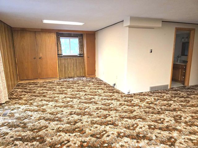 2740 S Nakoma Court, Beloit, WI 53511