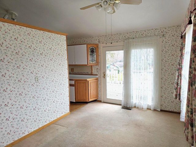 2740 S Nakoma Court, Beloit, WI 53511