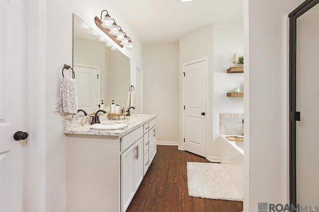 18199 Terraceside Dr, Prairieville, LA 70769