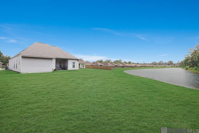 18199 Terraceside Dr, Prairieville, LA 70769