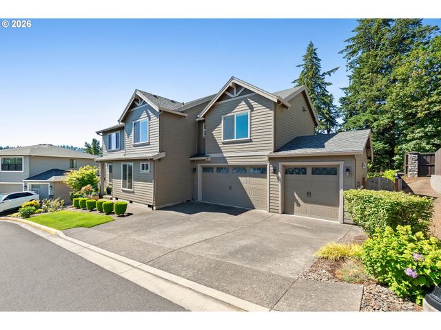 12740 Se GATEWAY Dr, Happy Valley, OR 97086