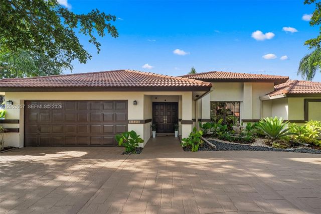 8308 NW 74th Street, Tamarac, FL 33321