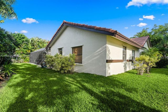 8308 NW 74th Street, Tamarac, FL 33321