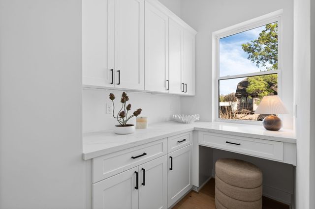 8708 Ojeman Villas Drive, Houston, TX 77055