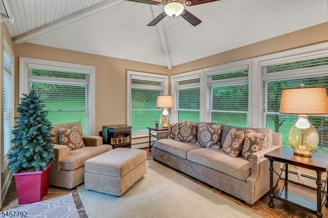 55 Cheyenne Trl, Sparta Twp., NJ 07871