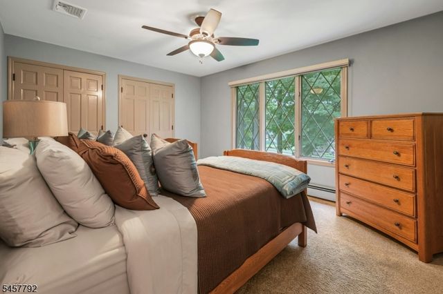 55 Cheyenne Trl, Sparta Twp., NJ 07871