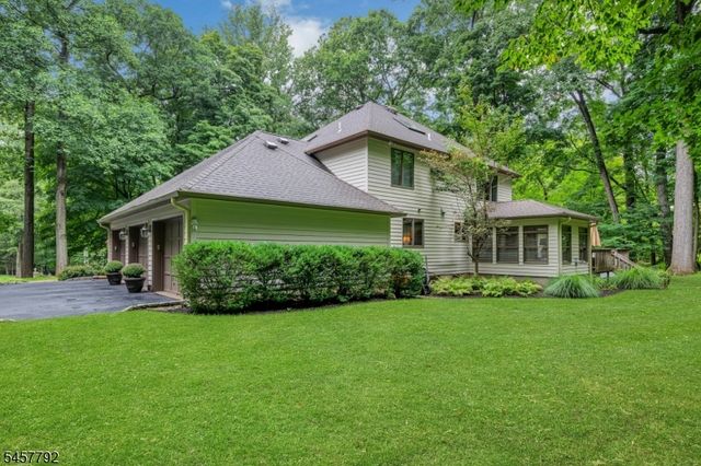 55 Cheyenne Trl, Sparta Twp., NJ 07871