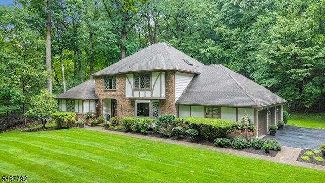 55 Cheyenne Trl, Sparta Twp., NJ 07871
