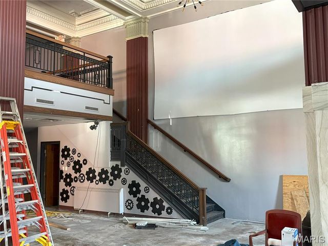 102 W Main Street, Collinsville, IL 62234