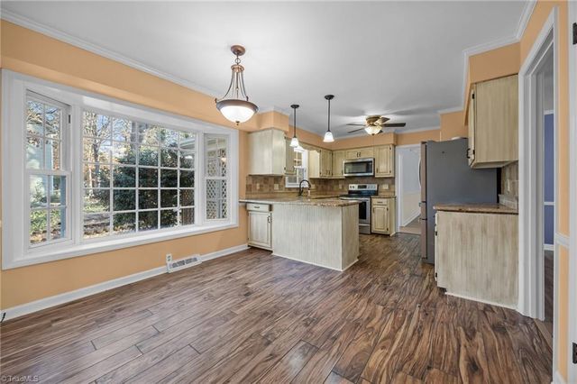 1706 Lazy Lane, High Point, NC 27265