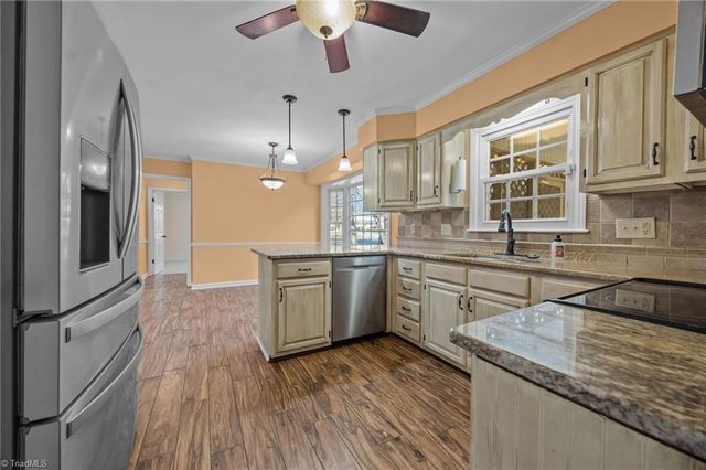 1706 Lazy Lane, High Point, NC 27265