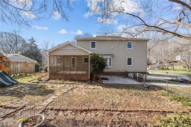 1706 Lazy Lane, High Point, NC 27265