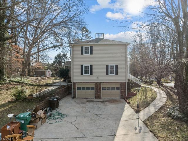 1706 Lazy Lane, High Point, NC 27265